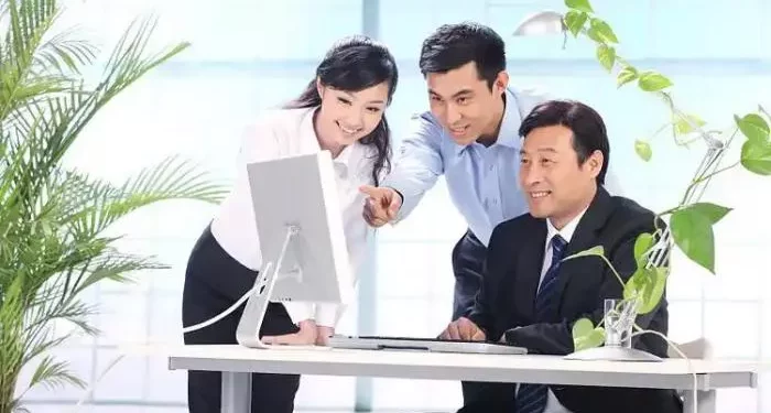 How to Stop Feeling Anxious About Work？