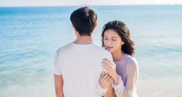 How to Tell If Someone Secretly Likes You？