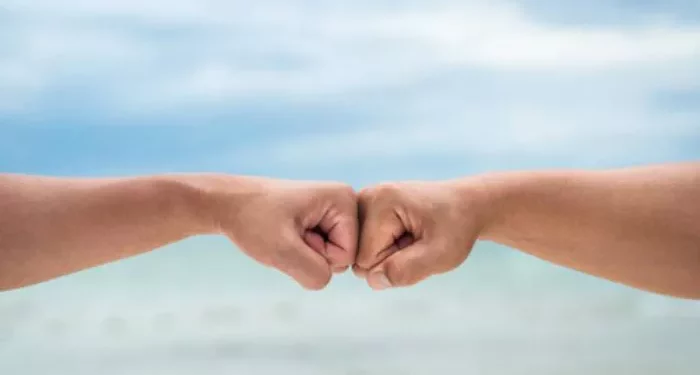 What Kind of Relationship Can Be Happy?